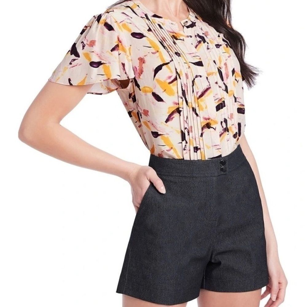 Marcs The Iconic Painted Love Top in Ivory 10 Button Down Blouse